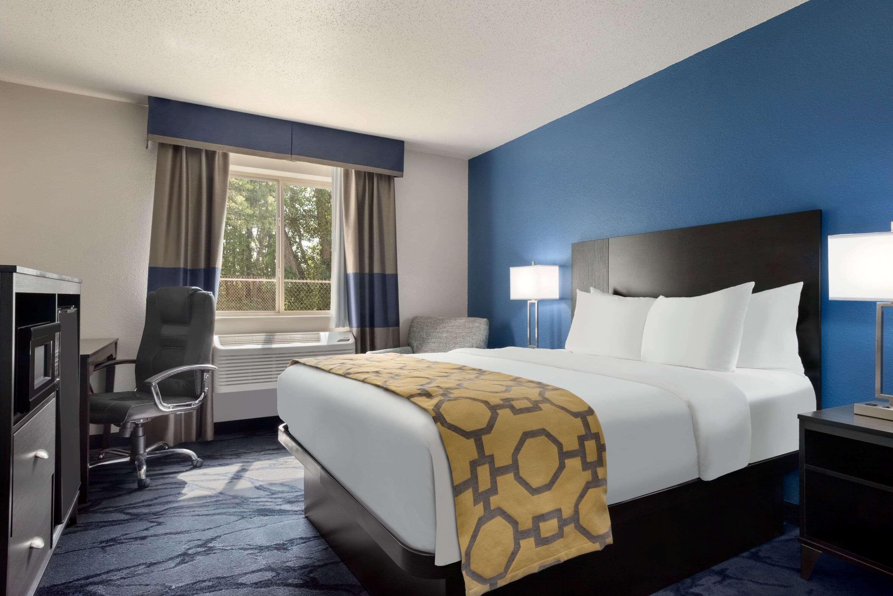 Baymont By Wyndham Swanton Hotel Exterior photo